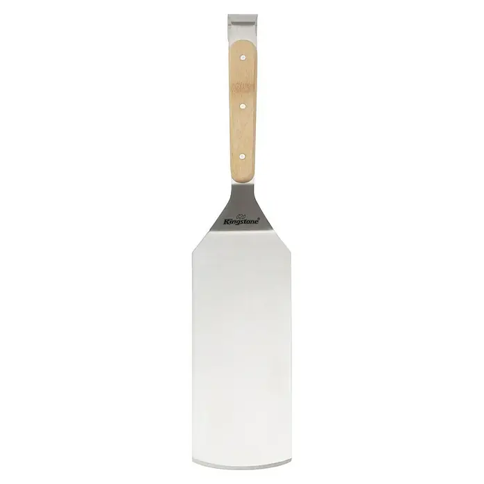 Kingstone Grillgutwender Plancha - Länge: 38 cm, Edelstahl/Bambus - Ein Kingston-Pfannenwender mit hellem Holzgriff und einer glatten, breiten Metallklinge, ideal zum Wenden von Speisen.