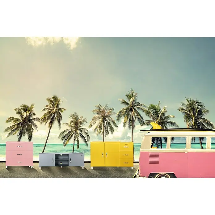Phönix Miami Lowboard - L x B x H: 43 x 160 x 52 cm, Grau - Bunte Metallschränke und ein rosa VW Bus vor einem tropischen Strand. Die farbenfrohen Schränke sind ein echter Hingucker.
