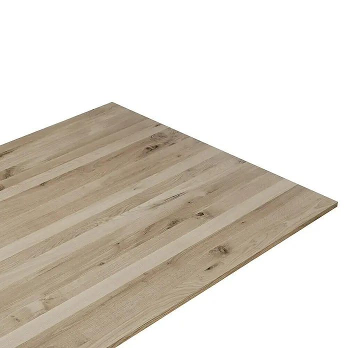 Leimholzplatte Wildeiche - Eiche, Qualitätsstufe Leimholzplatte: B/C, 2.400 x 1.210 x 19 mm - Ein helles Holzmuster mit sanften Maserungen und einer warmen Farbgebung, ideal für Möbel oder Bodenbeläge. Perfekt für einladende Wohnräume.