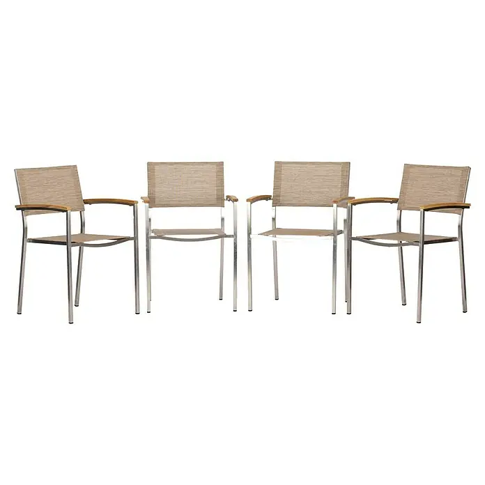 Acamp Stapelsessel Skye - 4 Stk., Stapelbar, Braun, B x T x H: 57 x 56 x 89 cm - Diese Aufnahme zeigt vier Stühle mit Metallgestell und geflochtener Sitzfläche und Rückenlehne. Sie eignen sich perfekt für den Essbereich im Freien.