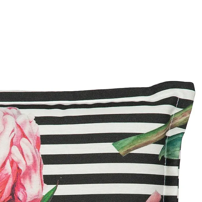 beo Gartenmöbel-Auflage Toronto - Niederlehner, 6 Stk., L x B x H: 98 x 46 x 8 cm, Baumwolle, Polyester, Schwarz/Rosa - Nahaufnahme eines Kissens mit Blumenmuster und schwarz-weißen Streifen, das eine stilvolle und dekorative Note verleiht.