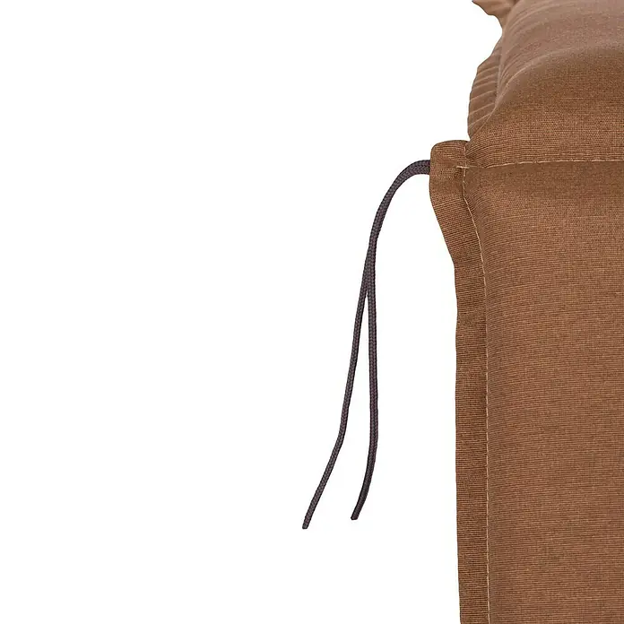 beo Gartenmöbel-Auflage Tolonaro - Relaxsesselauflage, L x B x H: 171 x 46 x 8 cm, Baumwolle, Polyester, Beige - Detailaufnahme eines braunen Kissens mit einer dunklen Kordel, die seitlich herunterhängt. Der Stoff des Kissens hat eine feine, strukturierte Oberfläche.
