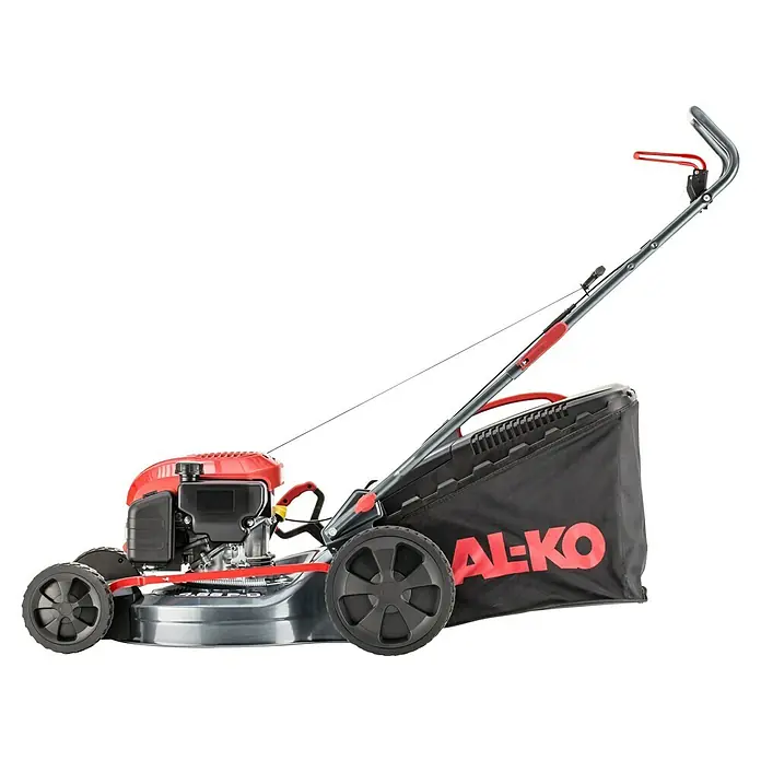 AL-KO Benzin-Rasenmäher Easy 4.66 P-D - 1,9 kW, 131 cm³, Schnittbreite: 46 cm - Ein AL-KO Rasenmäher mit Grasfangkorb im eleganten Design für effizientes Mähen und Sammeln von Gras im Garten.