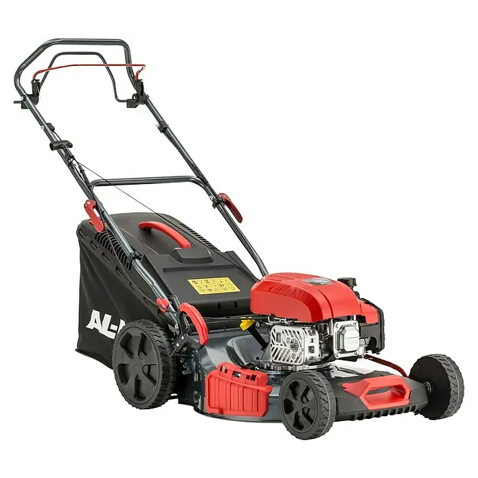 AL-KO Benzin-Rasenmäher Easy 4.66 P-D - 1,9 kW, 131 cm³, Schnittbreite: 46 cm - Ein detailliertes Bild eines AL-KO Rasenmähers mit einem roten Motor und einem schwarzen Fangkorb.