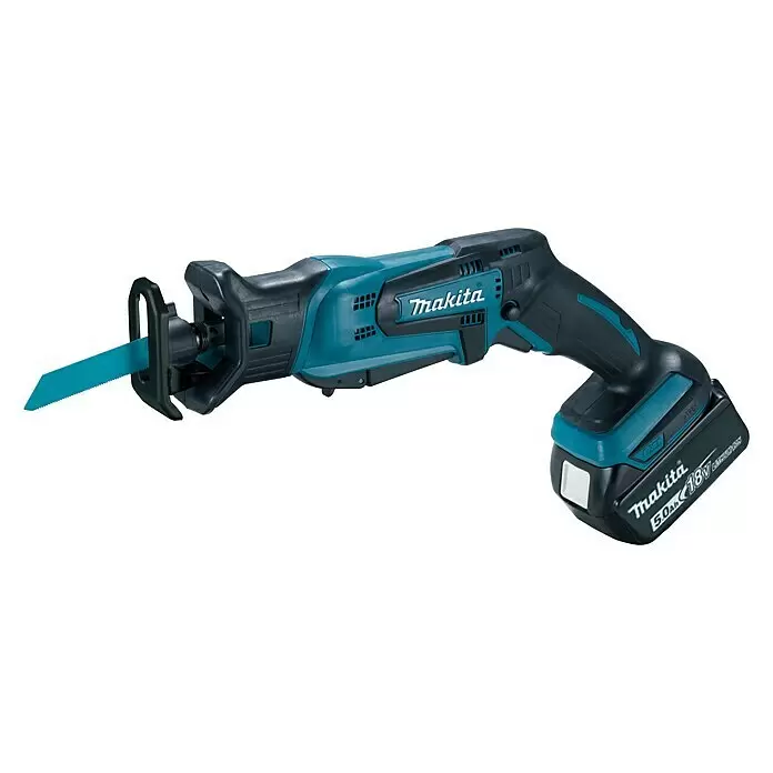 Makita LXT 18V Akku-Säbelsäge DJR183RT1J - 18 V, 1 Akku, 5 Ah, Leerlaufhubzahl: 0 /min - 3.000 /min - Makita Akku-Säbelsäge in Türkis und Schwarz mit blauem Sägeblatt, betrieben mit einem 18V 5.0Ah Akku.