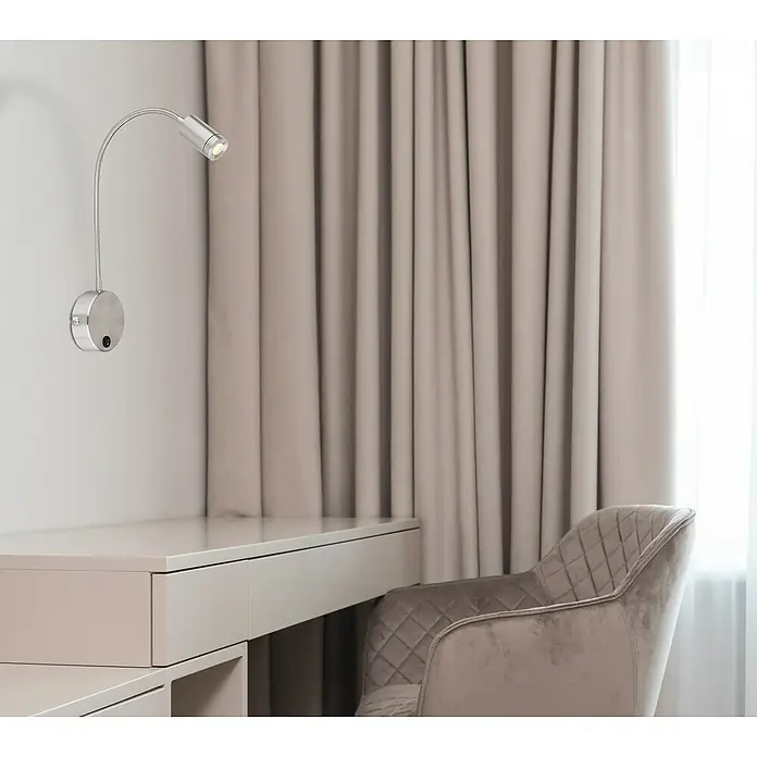Globo LED-Wandleuchte Milly - 3 W, Schwarz, Nickel, Warmweiß, B x H: 9 x 50 cm - Elegante Wandleuchte mit flexiblem Schwanenhals über einem stilvollen Schminktisch und einem bequemen Stuhl.