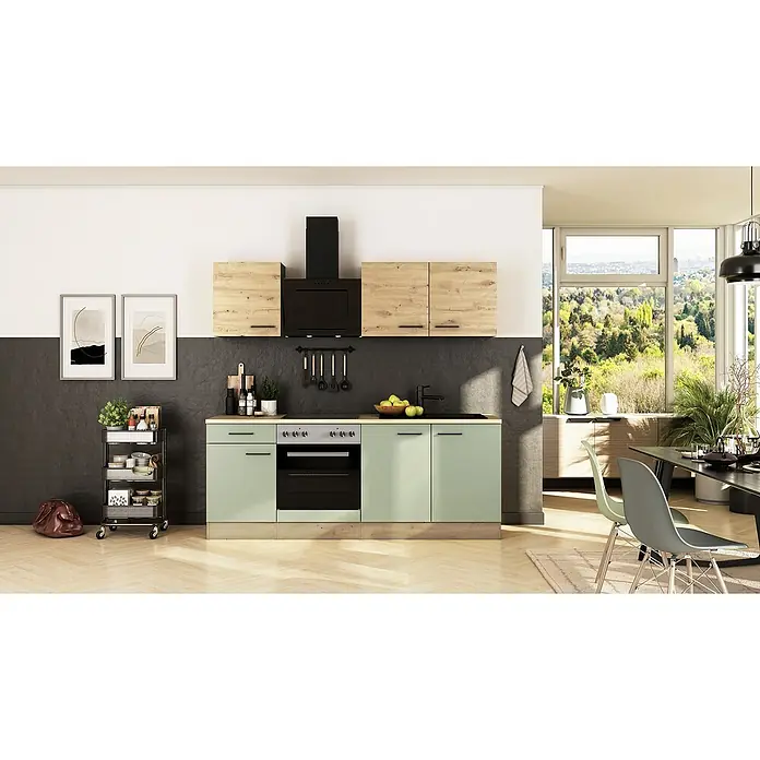 Flex-Well Cara Singleküche - Breite: 210 cm, Schilfgrün Antifingerprint / Artisan Eiche, Mit Elektrogeräten - Eine moderne Küche in Grün- und Holztönen mit einer eleganten Dunstabzugshaube und stilvollen Hängeschränken für einen organisierten Raum.
