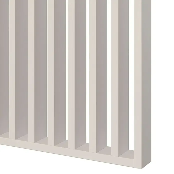 Mixpol Profile Raumteiler Cashmere - 58 x 275 cm, Beige - Detailaufnahme eines modernen Raumteilers aus hellgrauen, vertikalen Lamellen mit einem minimalistischen Design für stilvolle Innenräume.