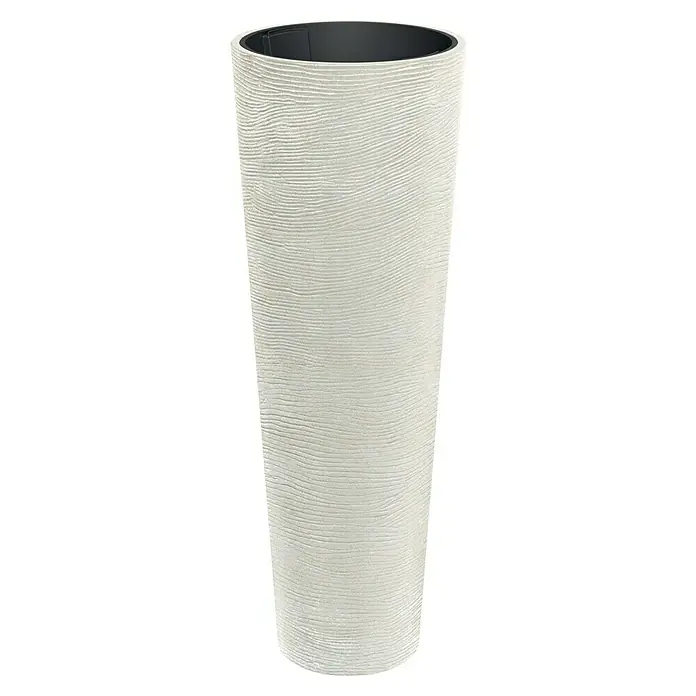 ETHICK Pflanzsäule rund Tubra - Außenmaß (Ø x H): 48 x 135 cm, Kunststoff, Sand, Herausnehmbarer Pflanztopf - Nahaufnahme eines hohen, zylindrischen Pflanzgefäßes mit einer strukturierten, cremefarbenen Oberfläche und einem schwarzen Innenraum.