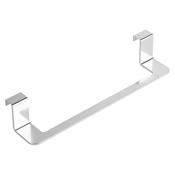 Tatay Toallero de gancho para mueble Flat - L x An x Al: 9,5 x 40 x 7 cm, Aluminio, Cromo - Primer plano de un soporte de canalón brillante de color plateado con dos ganchos y una pieza de conexión larga e inclinada sobre fondo negro.
