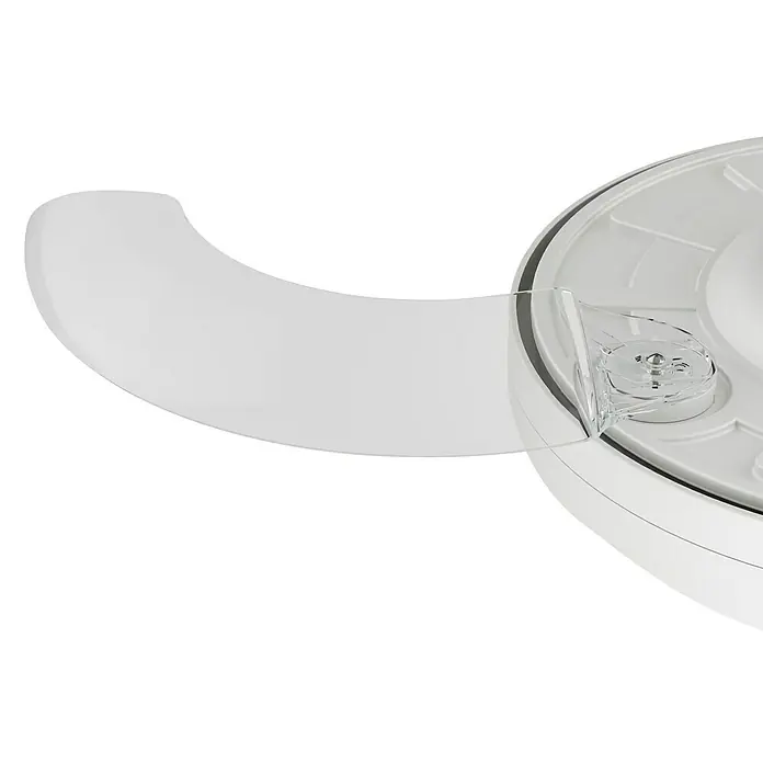 Arte confort Ventilador de techo Tuvan M - Blanco, 107 cm, 29,8 W, Blanco cálido - Primer plano de un robot de cocina redondo blanco con brazo transparente, diseñado para cortar de forma precisa y eficiente.
