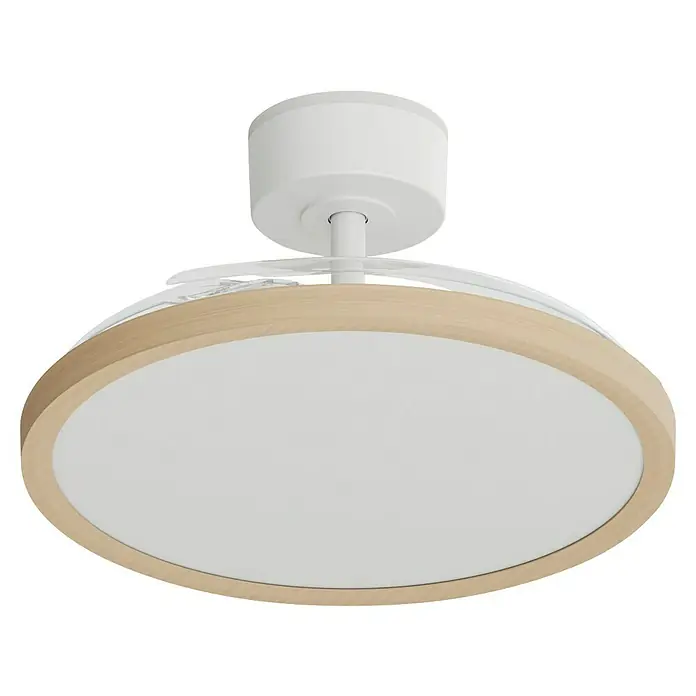 Arte confort Ventilador de techo Vetra M - Blanco/Madera, 107 cm, 29,8 W, Blanco cálido - Primer plano de una lámpara de techo redonda y moderna con marco de madera y difusor blanco sobre un fondo negro.