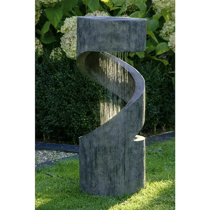 Dobar Gartenbrunnen - 31,5 x 31,5 x 79,5 cm, Kunststoff, Grau - Dekorative Gartenbrunnen mit spiralförmigem Design und sanft fließendem Wasser, die eine beruhigende Atmosphäre schaffen.