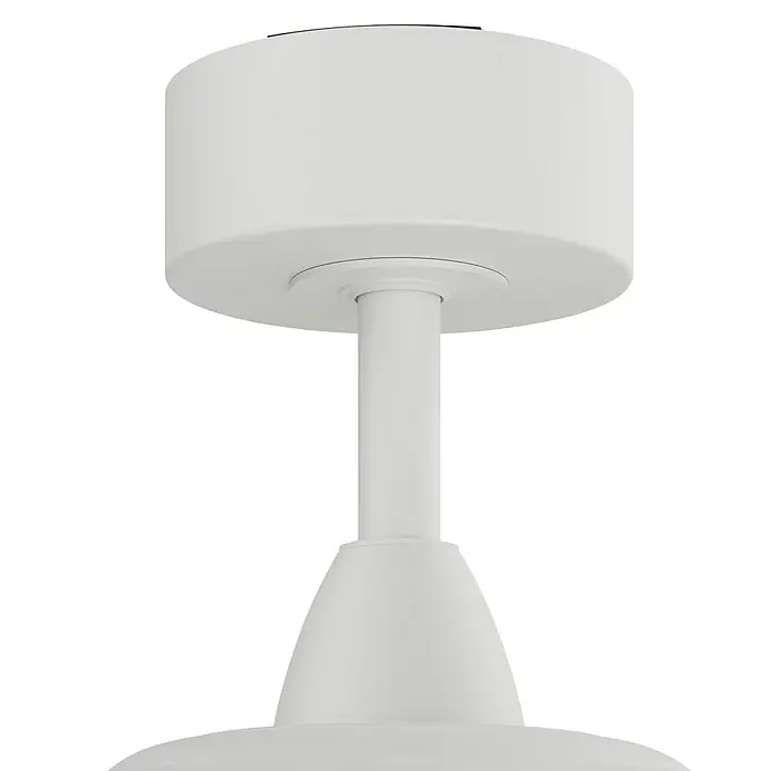 Arte confort Ventilador de techo Yeron M - Blanco, 107 cm, 29,3 W, Blanco cálido - Primer plano de un elegante ventilador de techo blanco que combina diseño moderno con funcionalidad. Ideal para espacios interiores elegantes.