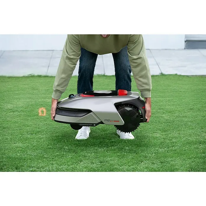 Dreame Mähroboter A2 2000 - 2.000 m², Schnittbreite: 22 cm, Laser-gestützte Navigation, LiDAR - Der fortschrittliche A2 Edgemaster Mähroboter wird von einer Person auf einem Rasen präsentiert.