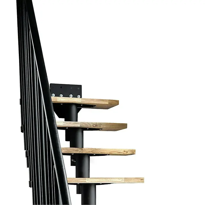 Atrium Mittelholmtreppe Dixi Plus Vertical - Farbton Metall: RAL 9005, Breite: 70 cm, Eiche, 1/4-gewendelt, Geschosshöhe: 222 cm - 300 cm - Nahaufnahme einer Spindeltreppe mit Holzstufen und schwarzem Geländer, die modernes Design und Funktionalität vereint.