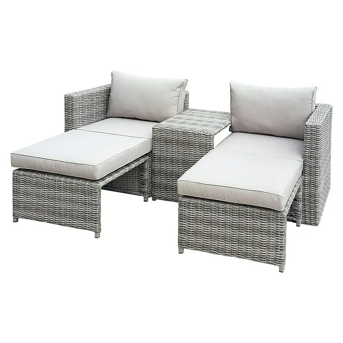 Conjunto de muebles Delma - 5 pzs., Ratán sintético, Gris - Elegante conjunto de muebles de jardín gris con dos sillones y una mesa auxiliar, ideal para relajarse al aire libre.
