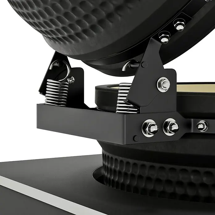 Kingstone Cube Holzkohlegrill Kamado - Durchmesser Grillfläche: 38 cm, Schwarz - Detailansicht eines schwarzen Keramikgrills mit Metallelementen. Die robuste Bauweise und hochwertige Materialien fallen auf.