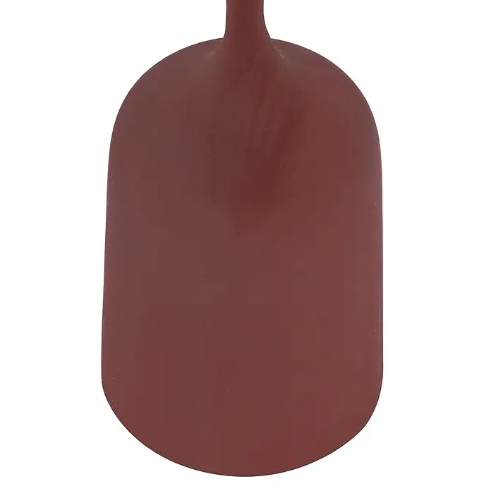 Beistelltisch Altan - Ø x H: 30 x 64 cm, Rot - Nahaufnahme eines terracottafarbenen Kochlöffels aus Silikon. Das Küchenutensil hat eine abgerundete Laffe und einen schmalen Griff.
