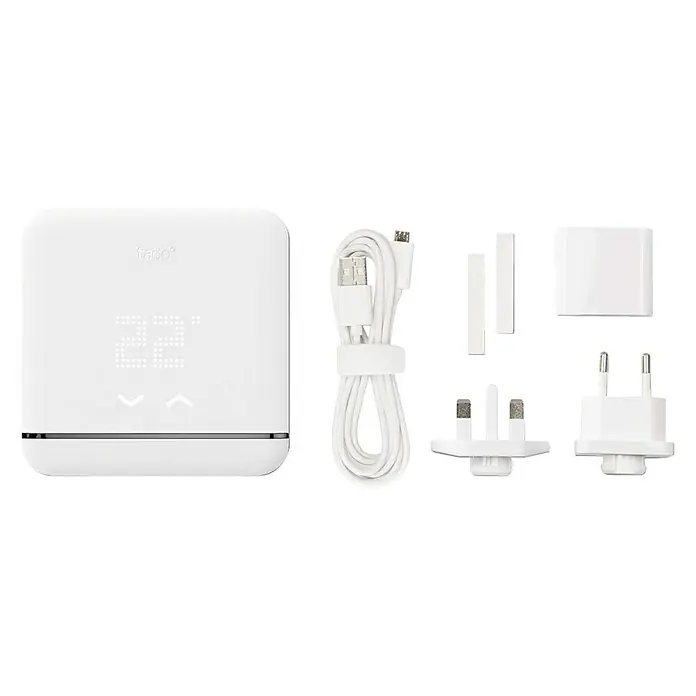 Tado Control de aire acondicionado - Control inteligente: App Tado - Un termostato de radiador inteligente Tado V3+ con accesorios como un cable USB y un adaptador de corriente.