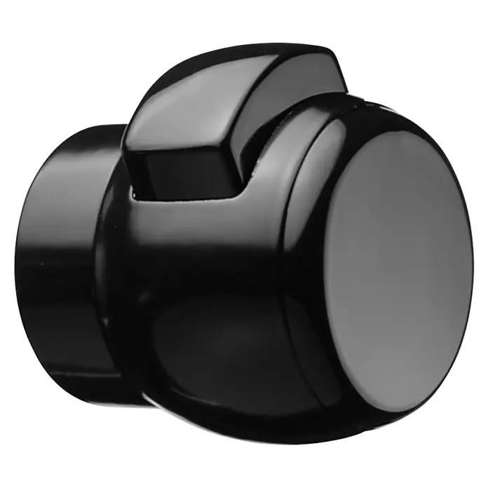 Pomo para puerta 11/70 - Aluminio, Negro - Primer plano de un pendiente magnético negro, mostrando su diseño elegante y moderno, ideal para los amantes de la moda.