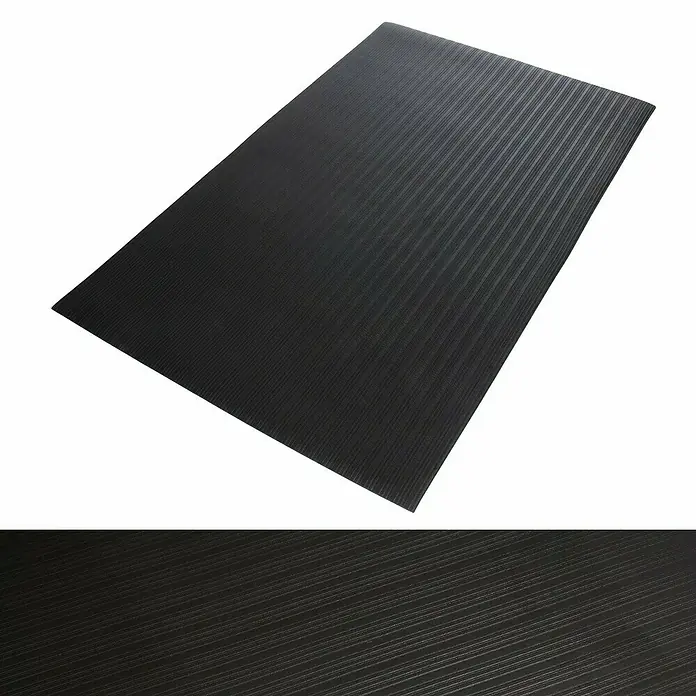 Floordirekt Läufer Softer-Work-Mat - 120 x 800 cm, Schwarz - Schwarze, gerippte Gummimatte für Arbeitsplätze und den industriellen Einsatz. Rutschfest und strapazierfähig für mehr Sicherheit.