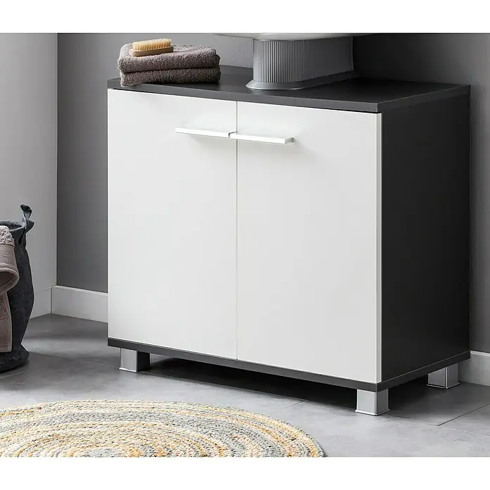 Siphonverkleidung - Kunststoff, Silbergrau - Badezimmerschrank mit weißen Türen und dunklem Rahmen, ideal für zusätzlichen Stauraum.