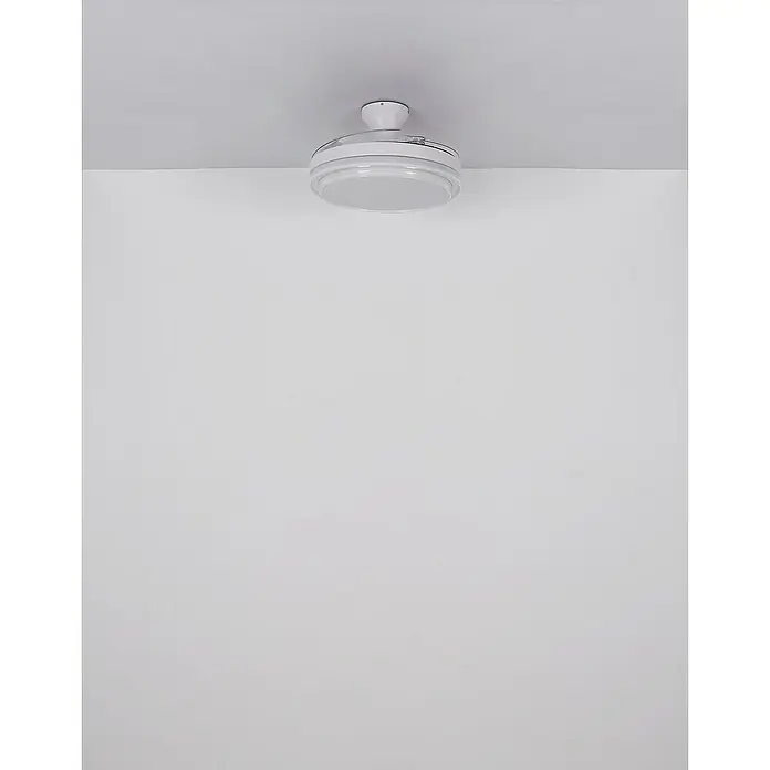Globo Deckenventilator Beliz - 40 W, Durchmesser: 1.060 mm - Eine runde, weiße Deckenleuchte mit einem dezenten, modernen Design, die an einer weißen Decke montiert ist und einen Raum erhellt.