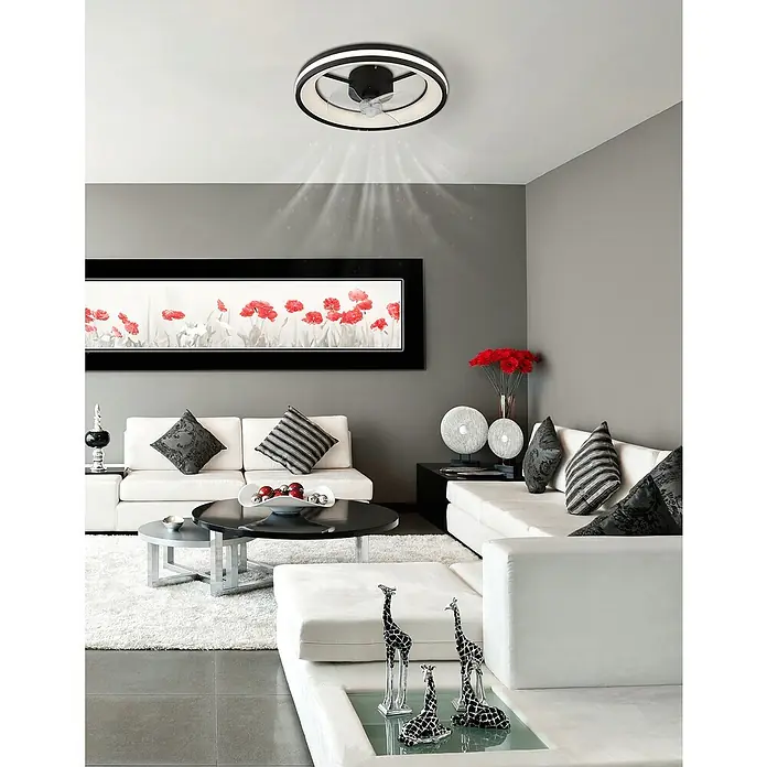 Globo Deckenventilator Gatian - 30 W, Durchmesser: 500 mm, Schwarz - Moderner Deckenventilator mit Beleuchtung in einem stilvollen Wohnzimmer. Das elegante Design sorgt für Komfort und ein angenehmes Ambiente.