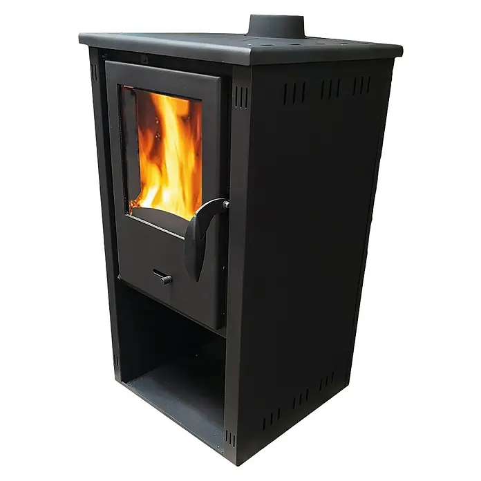 Invicta Estufa de leña Thalia Pella S - 5,4 kW, Volumen de calefacción: 210 m³, Antracita - En la imagen se ve una estufa de leña con una puerta de cristal que muestra el fuego. La estufa es negra y tiene un diseño moderno.