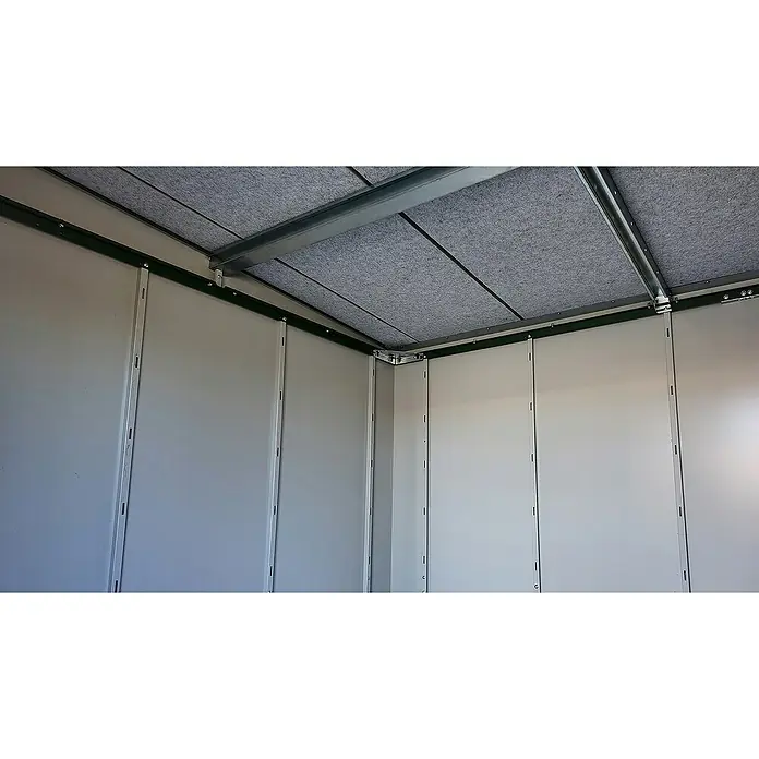 Weka Metallgerätehaus Gary 6 - Außenmaß inkl. Dachüberstand (B x T): 242,4 x 248,2 cm, Aluminium - Innenansicht eines Gartenhauses mit grauer Decke und hellen Wänden, die durch Metallprofile verbunden sind. Die Konstruktion wirkt stabil und modern.