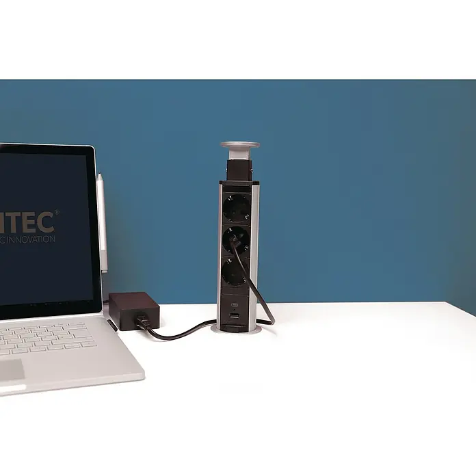 UniTEC Tischsteckdose USB-A, USB-C - Versenkbar, Silber/Schwarz, 10,2 x 11 x 40 cm - Der versenkbare Tischverteiler mit Steckdosen und USB-Anschluss bietet flexible Stromversorgungslösungen für moderne Arbeitsplätze.