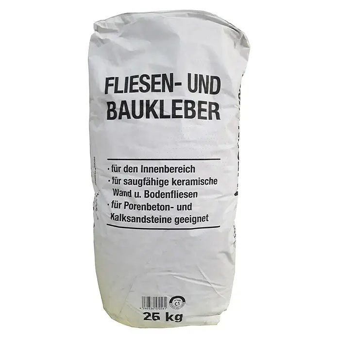 Fliesenkleber - 25 kg - Nahaufnahme eines 25 kg Sackes Fliesen- und Baukleber, geeignet für Innenbereiche und saugfähige keramische Wand- und Bodenfliesen.