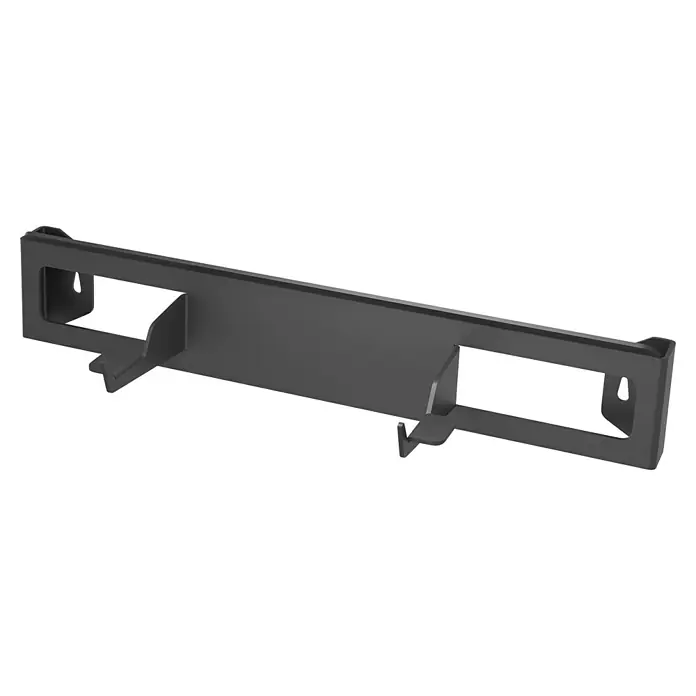 Grimsholm Green Wandhalterung für Rasenmäher - L x B x H: 122 x 15 x 49 cm, Passend für: Mammotion Luba Mini AWD - Nahaufnahme einer grauen Gerätehalterung mit Öffnungen und Stützen, die für eine sichere Befestigung von Geräten konzipiert ist.