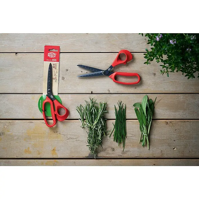 Felco Universalschere 455 - Länge: 28,5 cm - Aufnahme von Kräutern und Felco 455 Kräuterschere, eines scharfen und präzisen Werkzeugs zum Trimmen und Ernten von Kräutern.