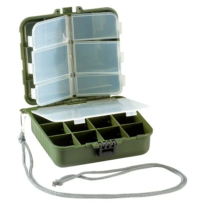 Westline Universalbox - L x B x H: 11 x 10 x 4 cm - Geöffnete, grüne Angelbox mit Fächern und durchsichtigen Deckeln, ideal zur Aufbewahrung von Angelzubehör.