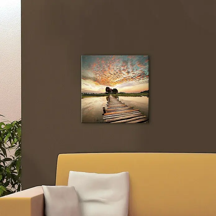 ProArt Leinwandbild Young Living - Colourful View, B x H: 50 x 50 cm - Landschaftsgemälde mit Holzsteg über Wasser bei Sonnenuntergang als Wanddeko.