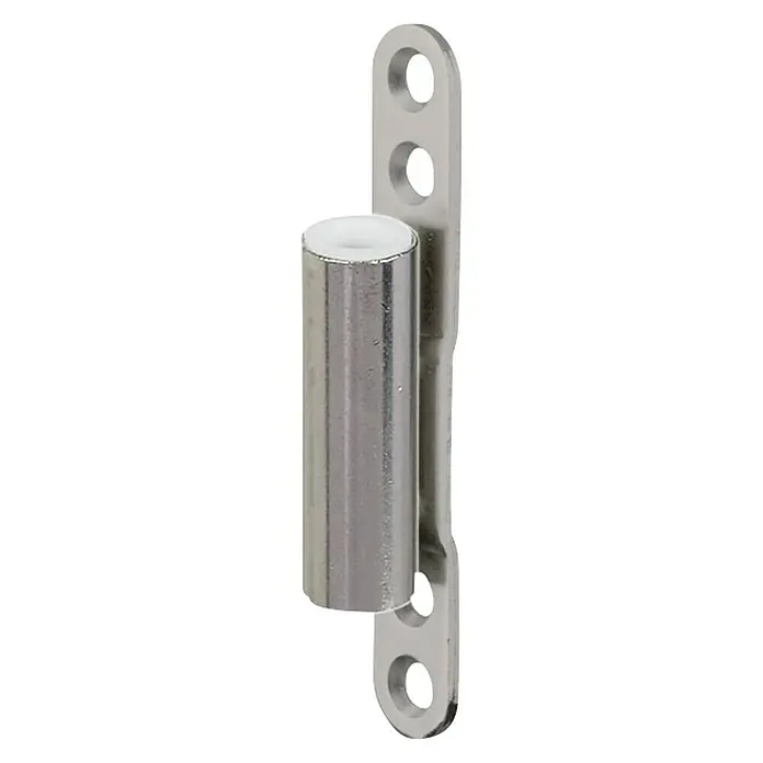 Suki Gozne de puerta V8000 - Específico para: Puertas de 70-80 kg, Acero - Primer plano de un tope de puerta plateado con una lengüeta de montaje con orificios para su instalación.
