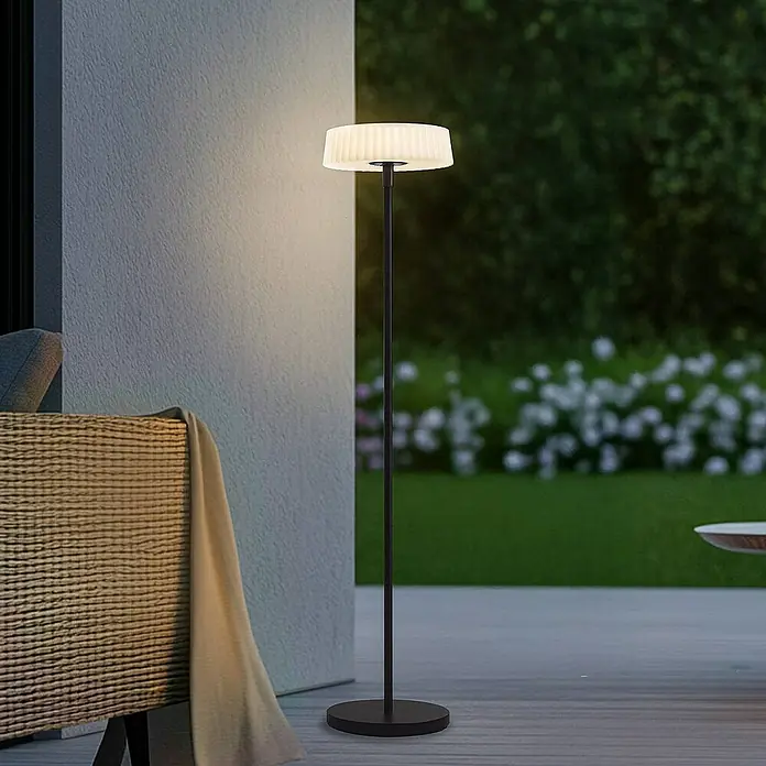 Lindby Außenstehleuchte Samine - 28,5 x 28,5 x 136 cm