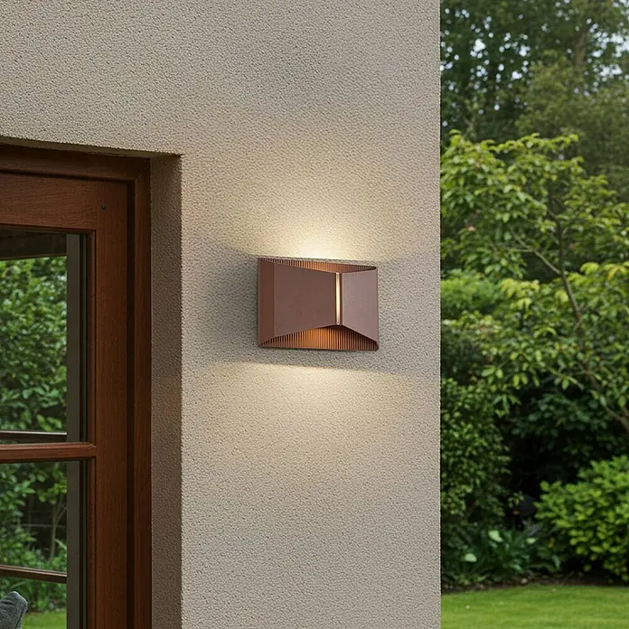 Lindby Außenwandleuchte Anlira - braun / rost, IP65