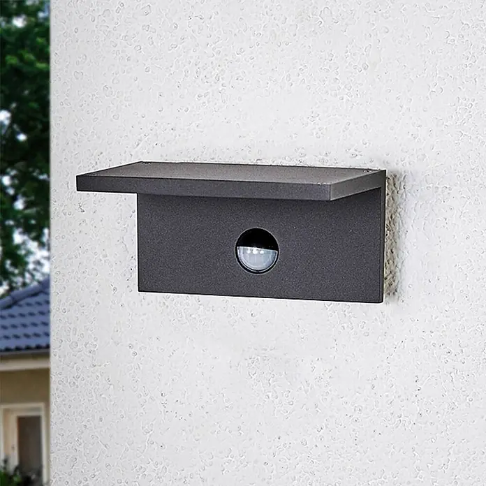 Lucande Außenwandleuchte Darina - schwarz, schwarz, IP54