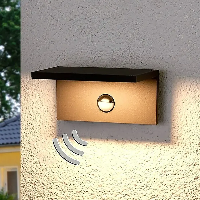 Lucande Außenwandleuchte Darina - schwarz, schwarz, IP54