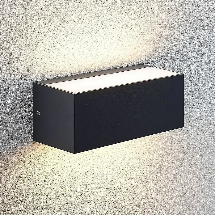 Lindby Außenwandleuchte Nienke - schwarz, schwarz, IP65