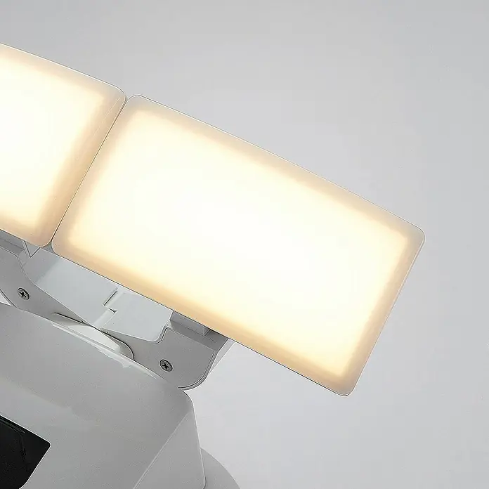 Lindby Außenwandleuchte Nikias - 18,5 x 30,4 x 21,3 cm, weiß / opal, weiß / opal, IP54