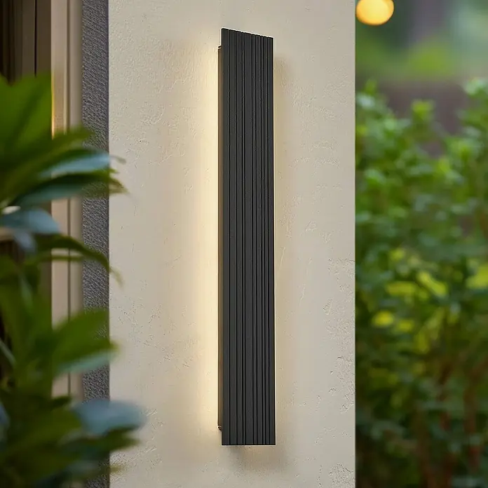 Lucande Außenwandleuchte Melira - schwarz, schwarz, IP65
