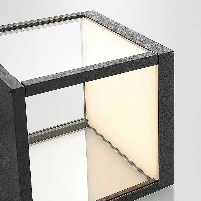 Lucande Außenwandleuchte Cube - 25,6 x 18 x 37 cm, schwarz, IP54