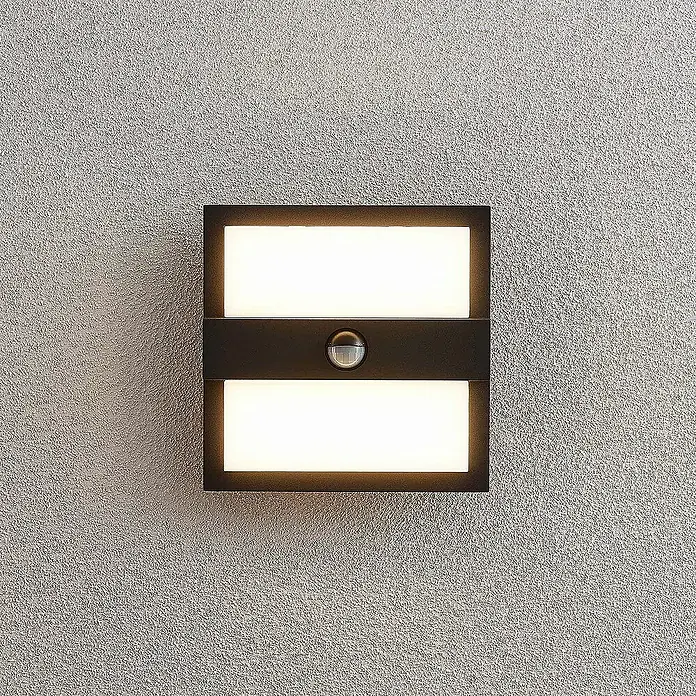 Lucande Außenwandleuchte Gylfi - 6 x 20 x 20 cm, schwarz, IP54