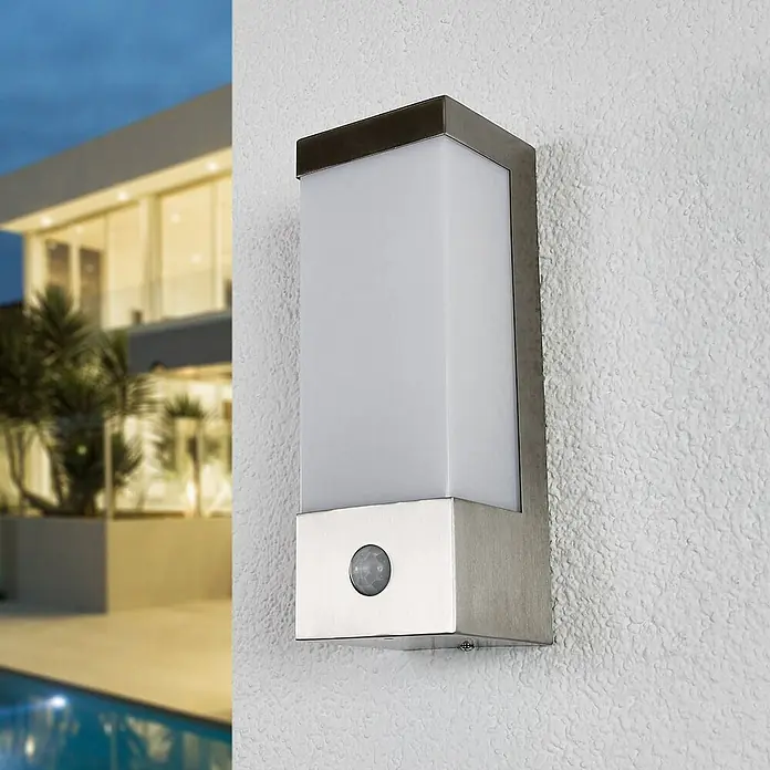Lindby Außenwandleuchte Severina - alu / grau / zink, IP44