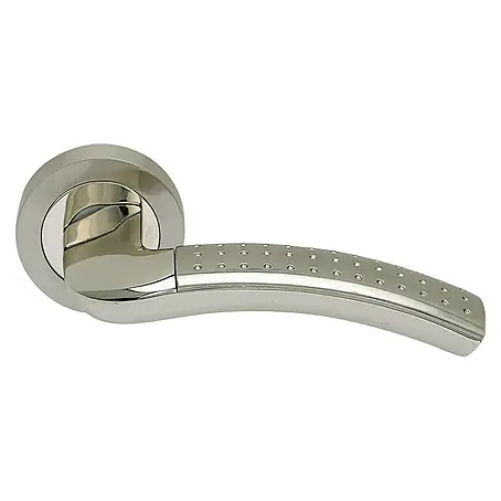 GDK  Conjunto de picaporte A02-68