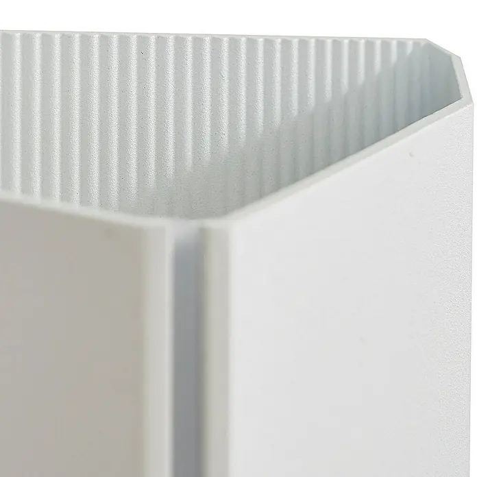 Lindby Außenwandleuchte Anlira - 7 x 18,5 x 12,5 cm, weiß / opal, IP65